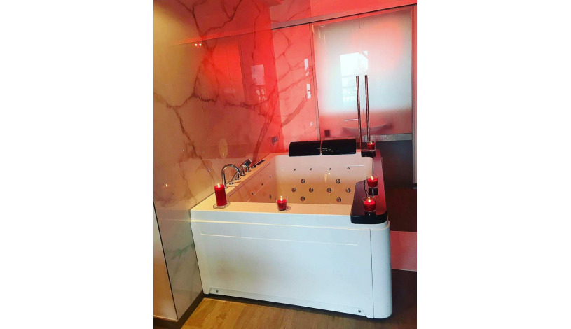 HOTEL AURA PRAHA design & garden wellness pool Praha