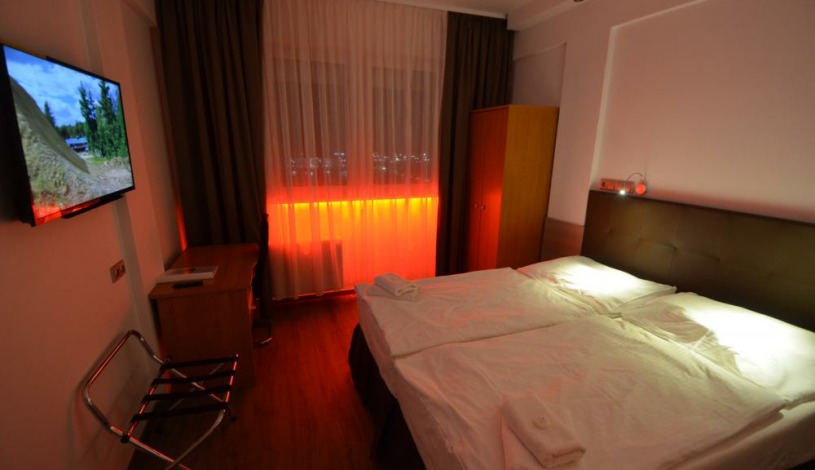 HOTEL AURA PRAHA design & garden wellness pool Praha - Pokój 2-osobowy, Pokój 3-osobowy, Pokój 4-osobowy, Pokój 1-osobowy