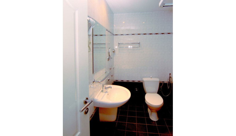 HOTEL AURA PRAHA design & garden wellness pool Praha