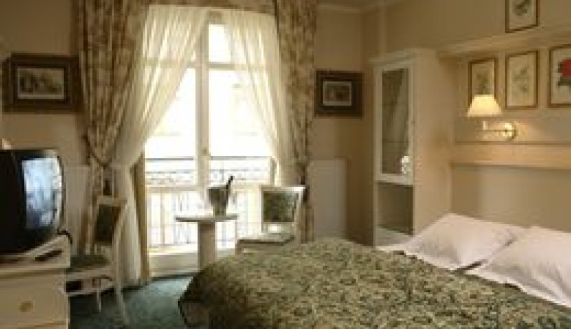 KARLSBAD GRANDE MADONNA (Aura Palace) Karlovy Vary