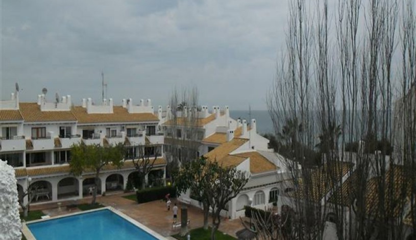Apartment Av de la Almadraba Alicante - Apt 27447