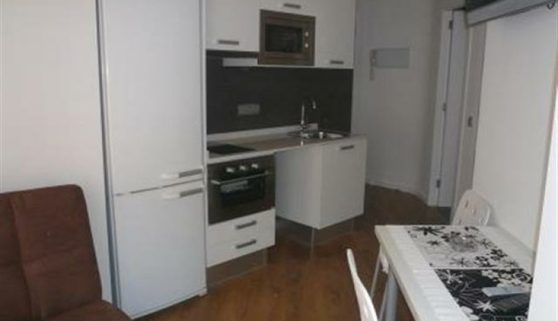 Apartment Av de Peris i Valero Valencia - Apt 18100