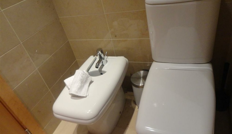 Apartment Avenida Dom João II Lisboa - Apt 52923