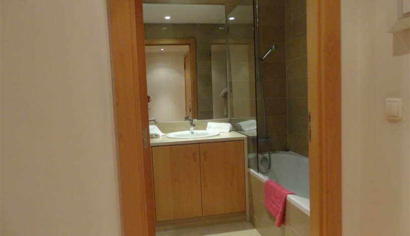Apartment Avenida Dom João II Lisboa - Apt 52923