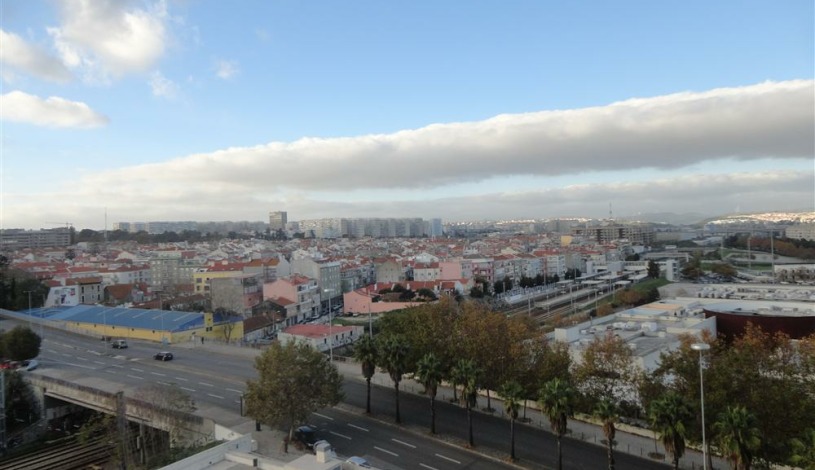 Apartment Avenida Dom João II Lisboa - Apt 52923