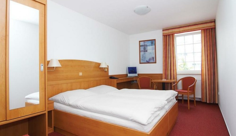 Hotel Avion Praha - 2-lůžkový pokoj (1 osoba)