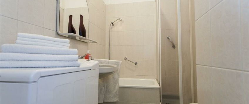 Apartment Balaton utca Budapest - Apt 38246