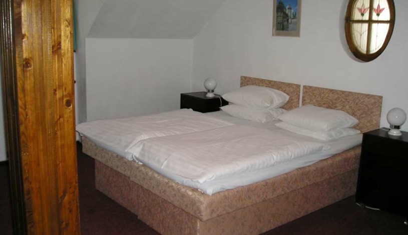 HOTEL BAROKO Praha - Pokój 2-osobowy, Pokój 4-osobowy