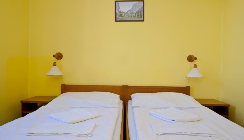 Hotel Atlas Benešov - dvoulůžkový pokoj