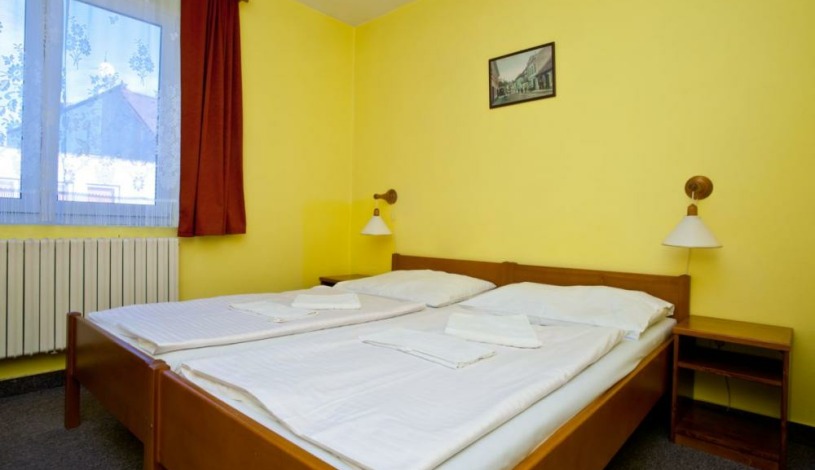 Hotel Atlas Benešov - dvoulůžkový pokoj