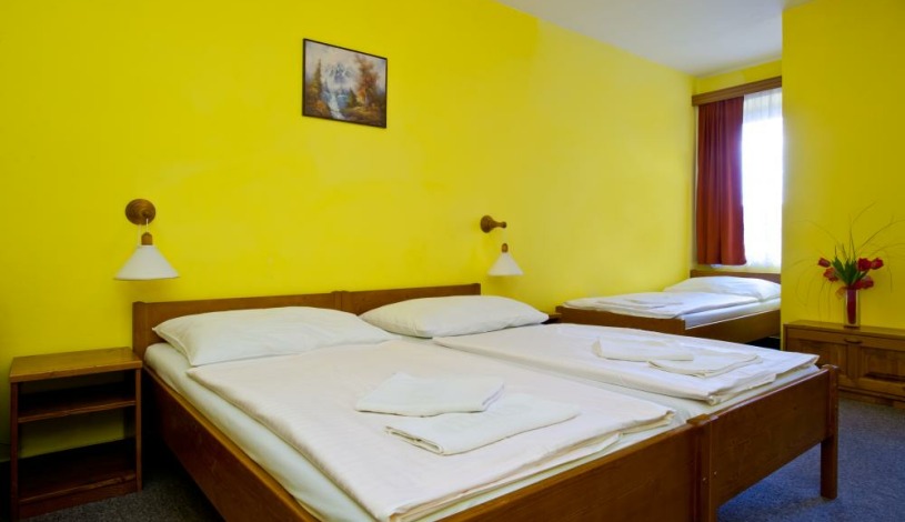 Hotel Atlas Benešov - třílůžkový