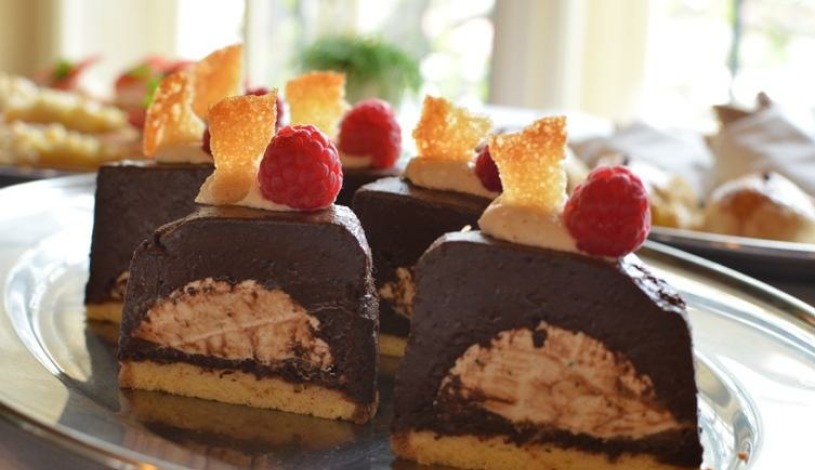 BELLEVUE HOTEL BENEŠOV Benešov