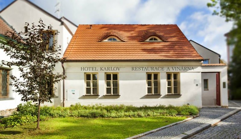 BELLEVUE HOTEL BENEŠOV Benešov