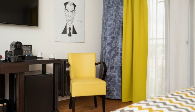 BELLEVUE HOTEL BENEŠOV Benešov