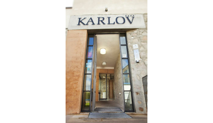 BELLEVUE HOTEL BENEŠOV Benešov