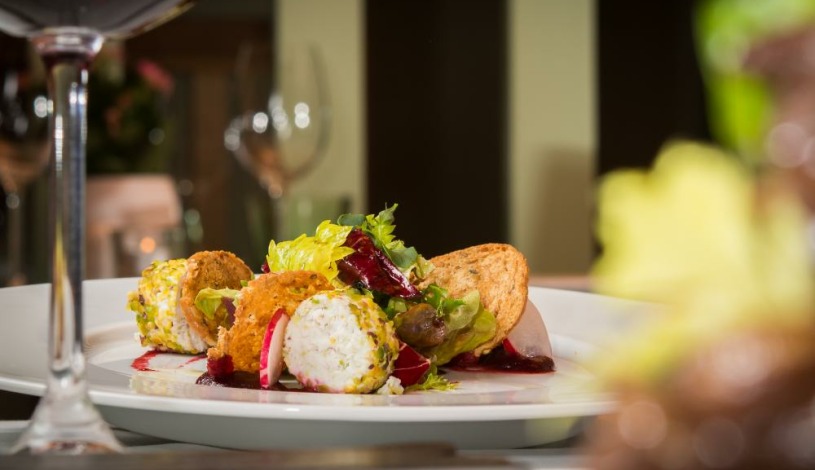 BELLEVUE HOTEL BENEŠOV Benešov