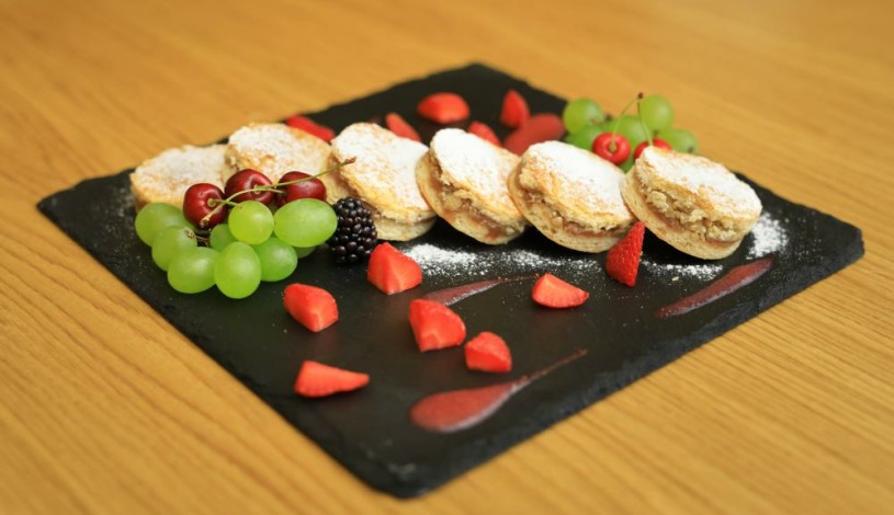 BELLEVUE HOTEL BENEŠOV Benešov