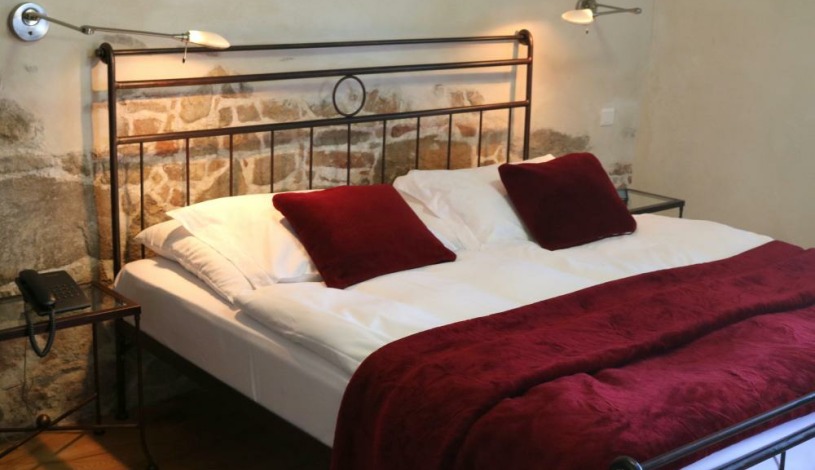 BELLEVUE HOTEL BENEŠOV Benešov