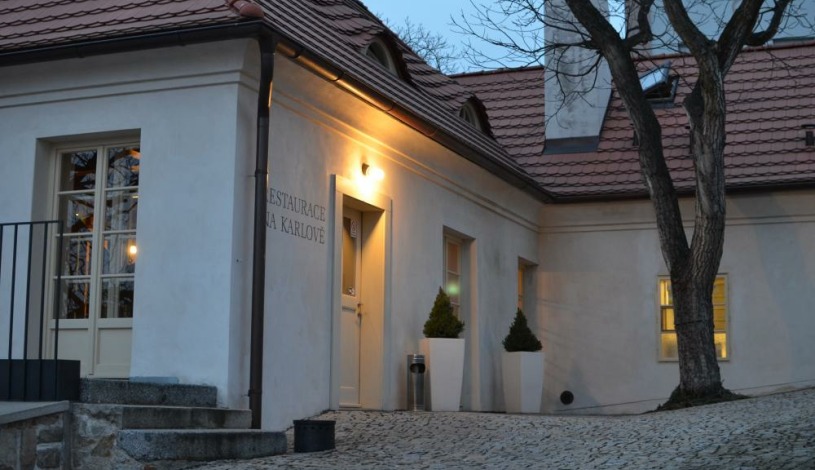 BELLEVUE HOTEL BENEŠOV Benešov