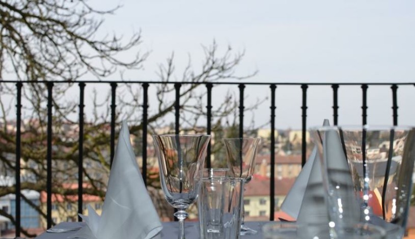 BELLEVUE HOTEL BENEŠOV Benešov