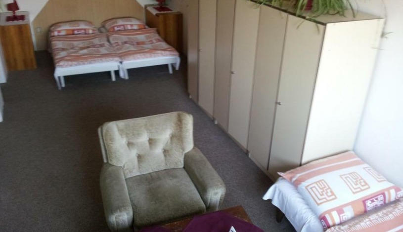 Hotel Barbora Beroun - Třílůžkový pokoj