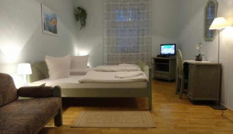 Pension Berg Praha - Einbettzimmer