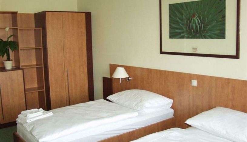 HOTEL GRAND Litava Beroun