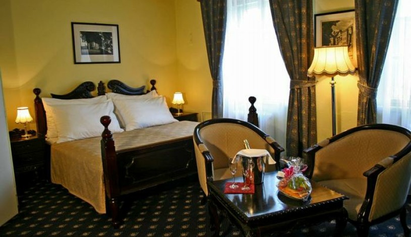 Hotel Kampa Stará zbrojnice – Sivek Hotels Praha - Double room