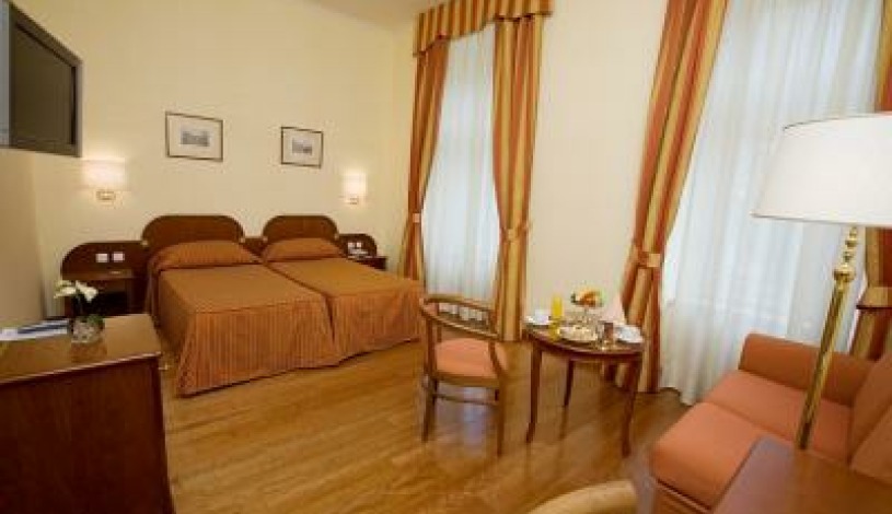 Hotel BW Kinsky Garden Praha - Dreibettzimmer