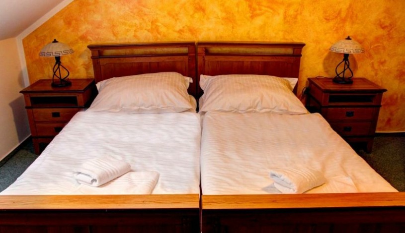 BIRDIE Pension Pardubice