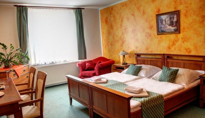 BIRDIE Pension Pardubice