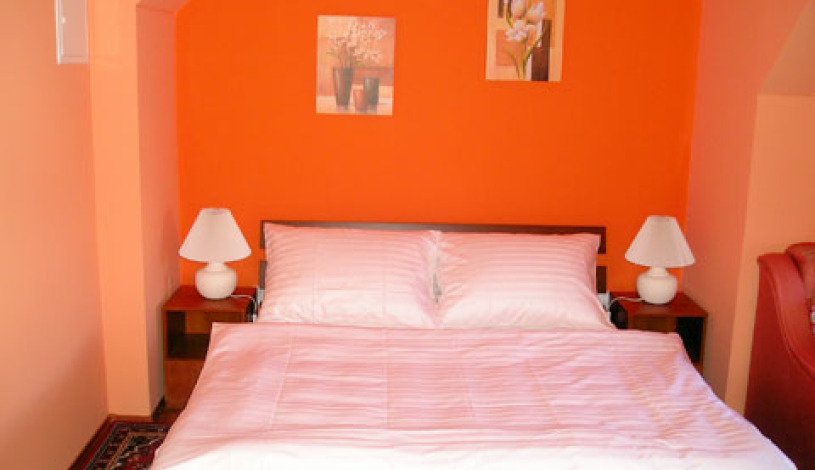 Penzion U Golema Blansko - Čtyřlůžkový+přist (5), Dvoulůžkový (2), Čtyřlůžkový (4)