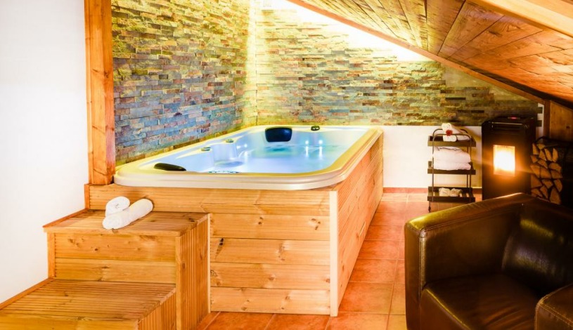 Penzion u Rechů Blansko - Wellness apartmá s vířivkou a kinotelevizí