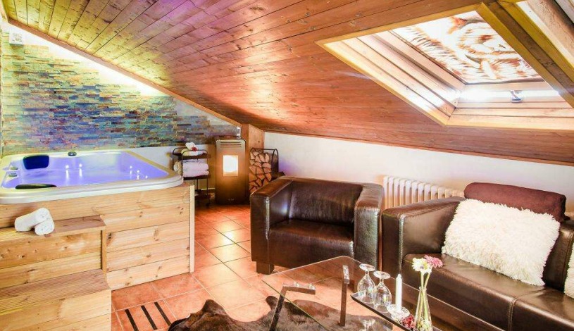 Penzion u Rechů Blansko - Wellness apartmá s vířivkou a kinotelevizí