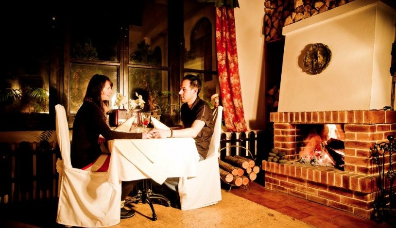 Penzion u Rechů Blansko - Wellness apartmá s vířivkou a kinotelevizí, Zahradní apartmá s vířivkou a finskou saunou, 3 - Dvoulůžkový s balkonem a velkou vanou