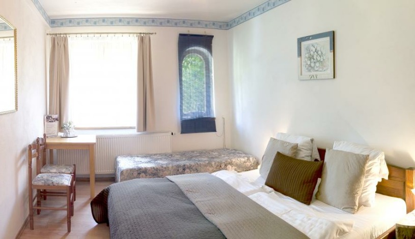 Penzion u Rechů Blansko - 4 - Dvoulůžkový s balkónem a velkou vanou, 1 - Dvoulůžkový