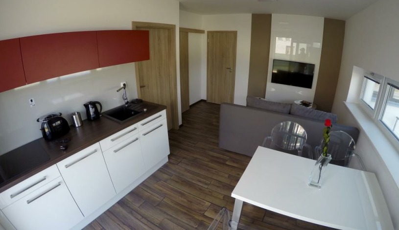 Hotel ROSE & Penzion ROSE & Apartmány ROSE Břeclav