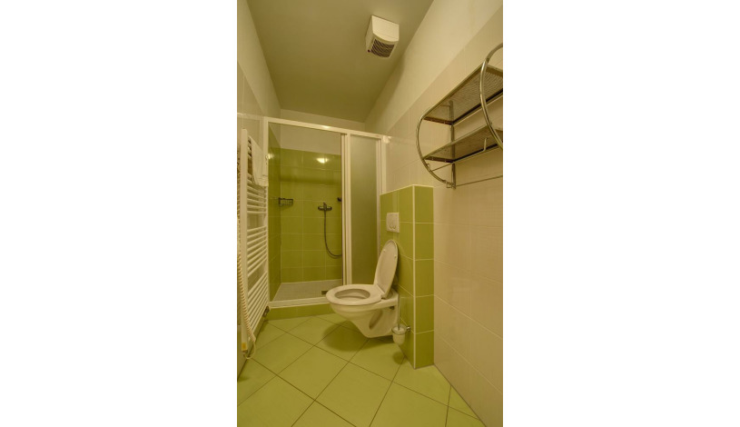 Relax Hotel Štork Lednice - Studio dvoulůžkové (2 lůžka  + 3 přistýlky)