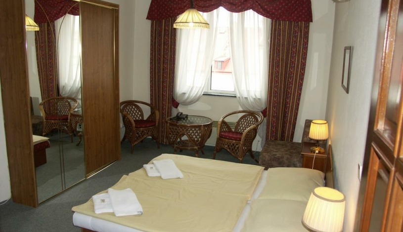 BŘEZINA PENSION Praha