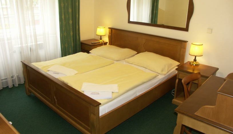BŘEZINA PENSION Praha