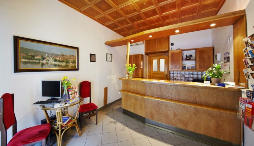 BŘEZINA PENSION Praha