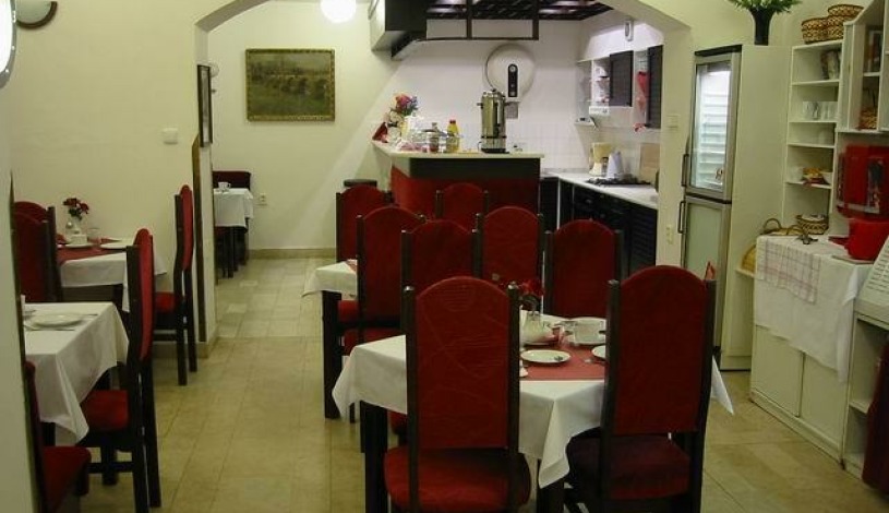 BŘEZINA PENSION Praha
