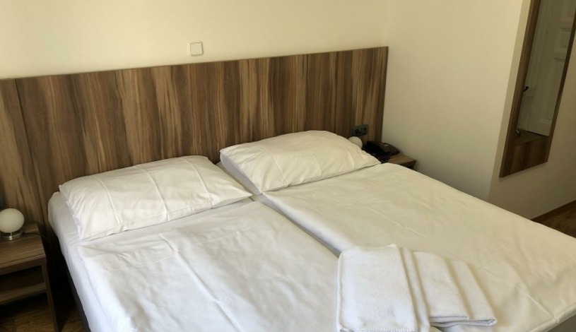 BŘEZINA PENSION Praha