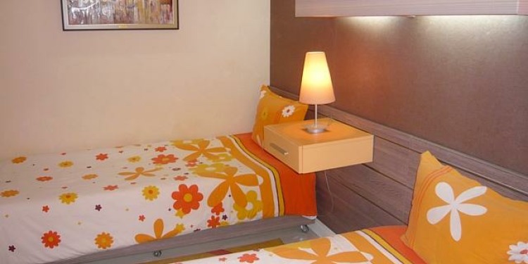 2-bedroom Apartment Sofia Triaditsa with kitchen for 5 persons