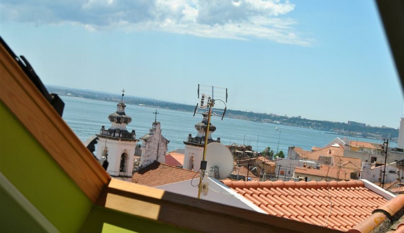 Apartment Calçada do Combro Lisboa - Apt 17383