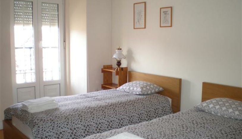 Apartment Calçada do Combro Lisboa - Apt 4440