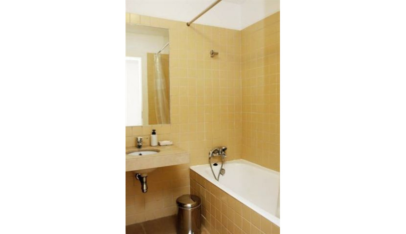 Apartment Calçada do Combro Lisboa - Apt 19997