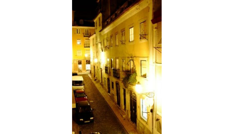 Apartment Calçada do Combro Lisboa - Apt 19997