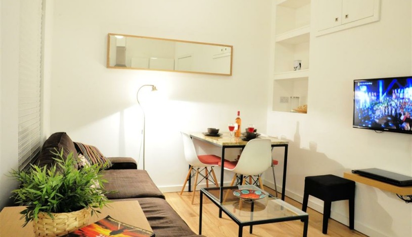 Apartment Caledonian Road London