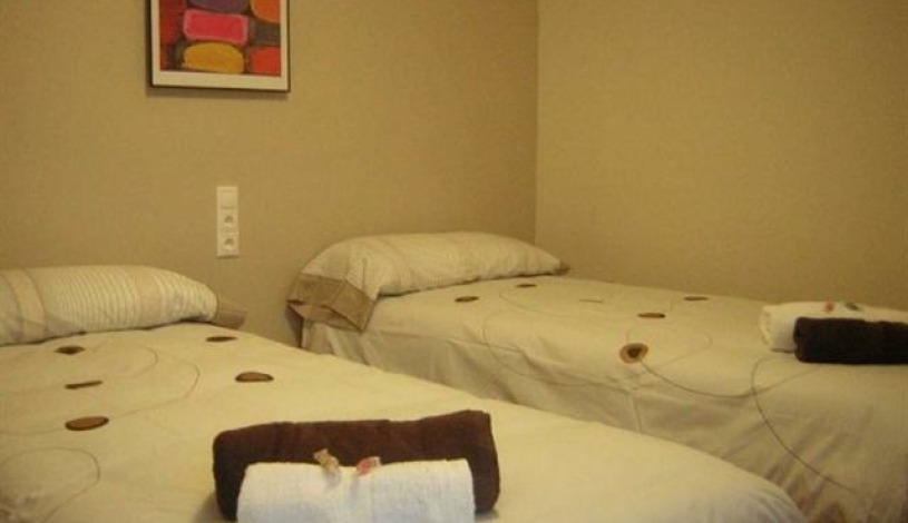 Apartment Calle Albuñol Granada - Apt 19806